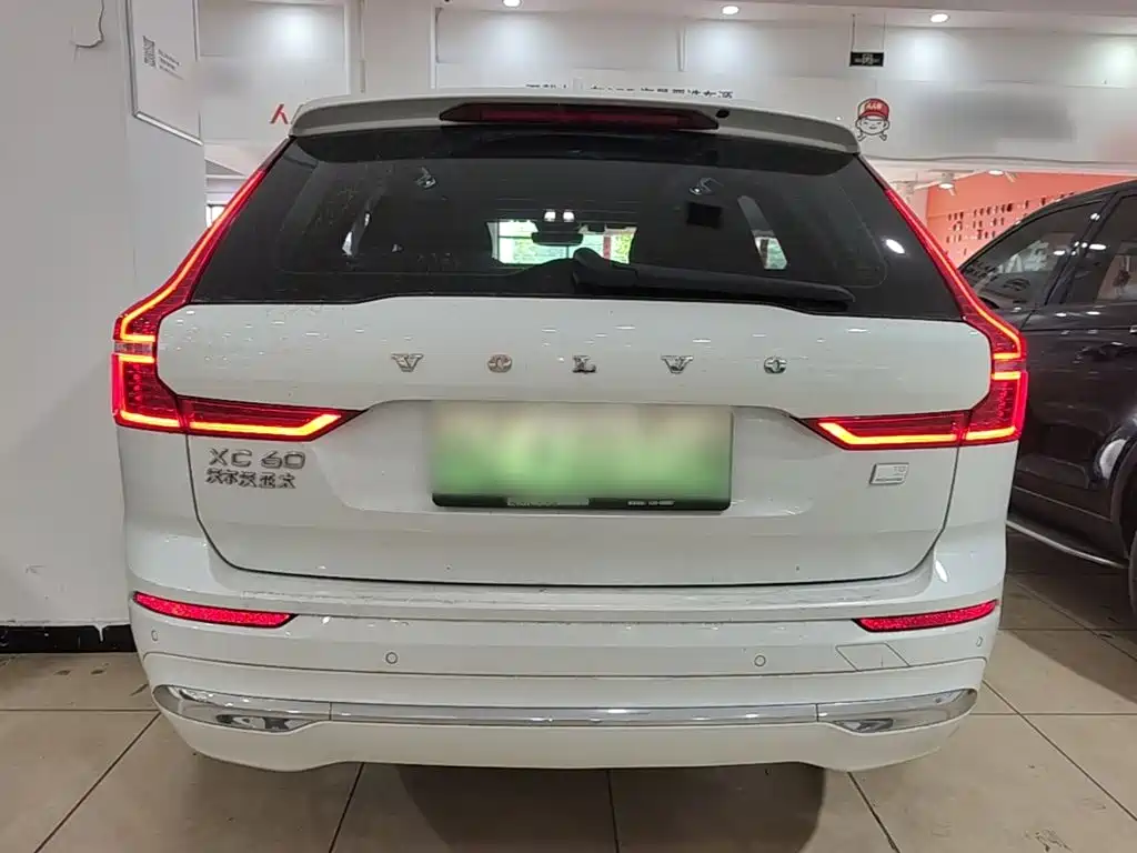 Volvo XC60 PHEV T8 PHEV Long Range 4 WD Smart Vision Luxury