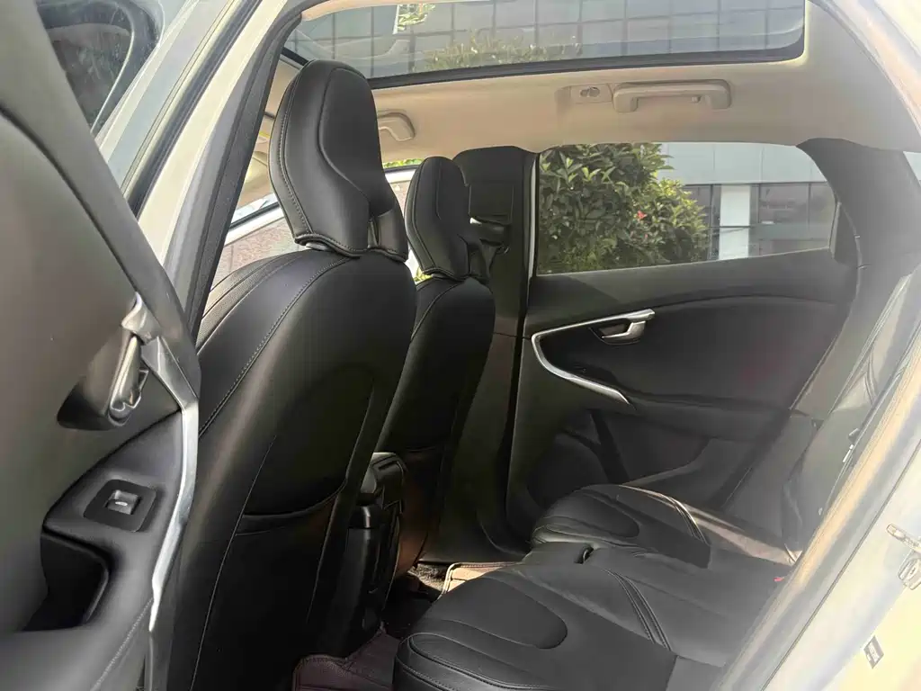 Volvo V40 T3 Smart Ease