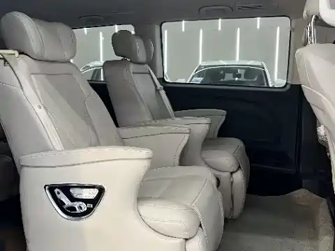 Vito 2.0 T Elite 7-seat