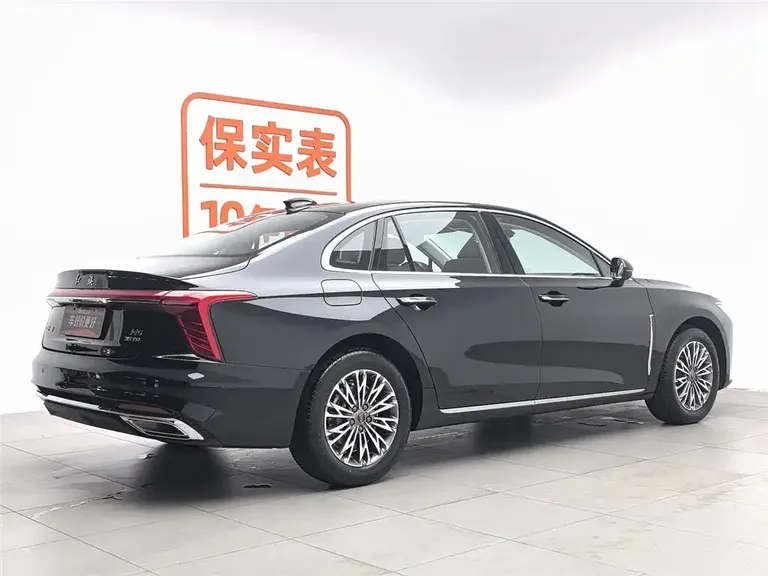 Hongqi H5 1.5 T DCT Flagship Charm