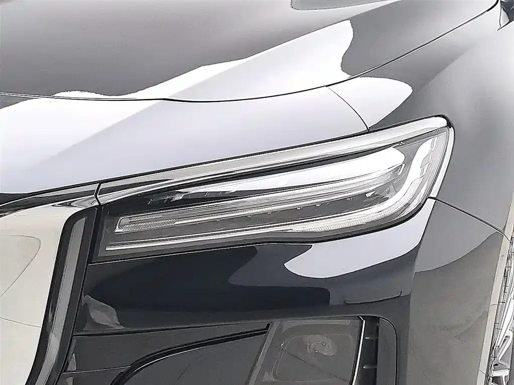 Hongqi H5 1.5 T DCT Flagship Charm
