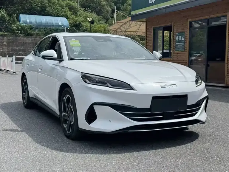 BYD Seal 06 DM-i 120 KM Flagship