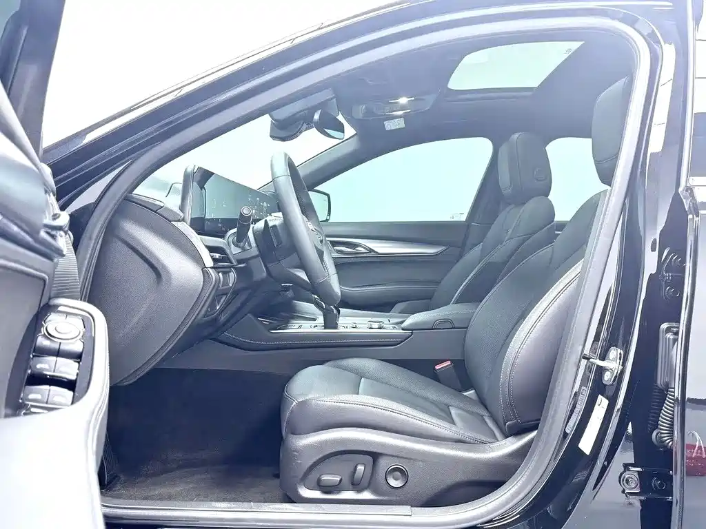 Cadillac CT5 28 T Luxury Pro