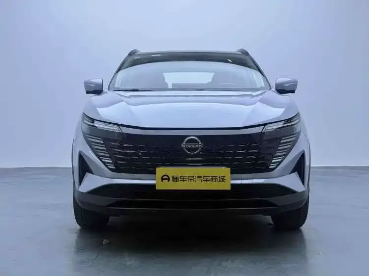 Nissan Qashqai Honor 2.0 L CVT XV+ Leading