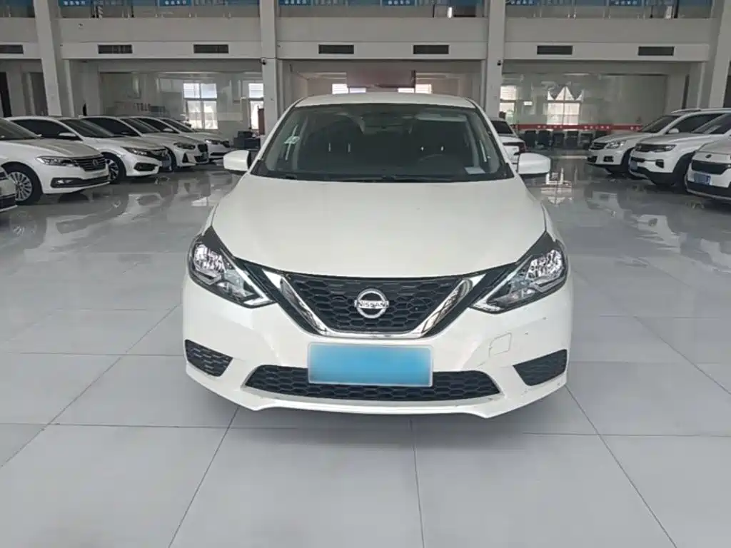 Sylphy Classic 1.6 XE CVT Comfort