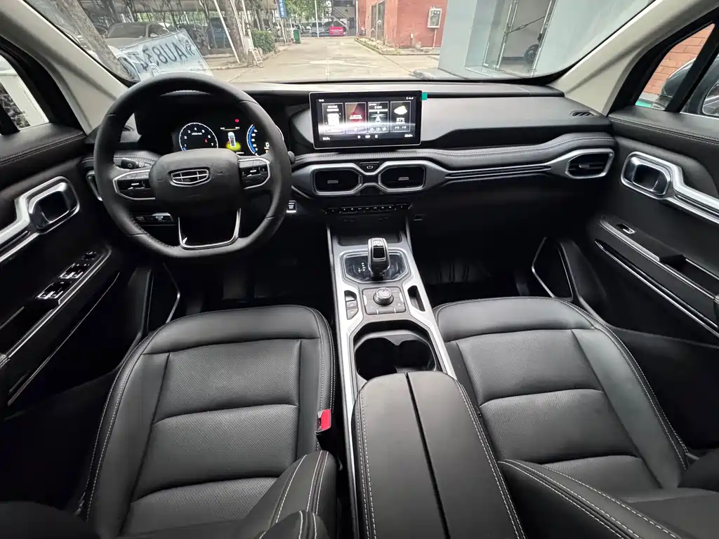 Haoyue 1.8 TD DCT Luxury 5-seat