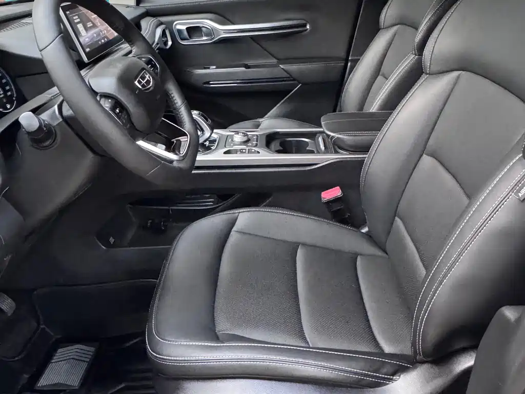 Haoyue 1.8 TD DCT Luxury 5-seat