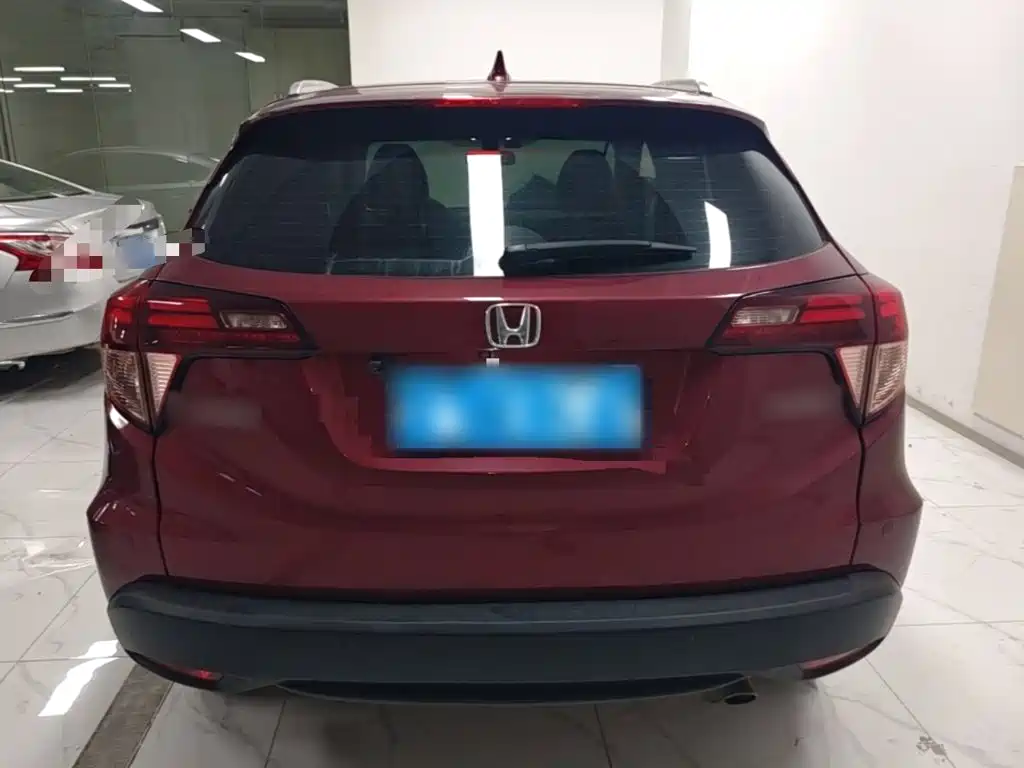 Vezel 1.8 L CVT 2 WD Luxury