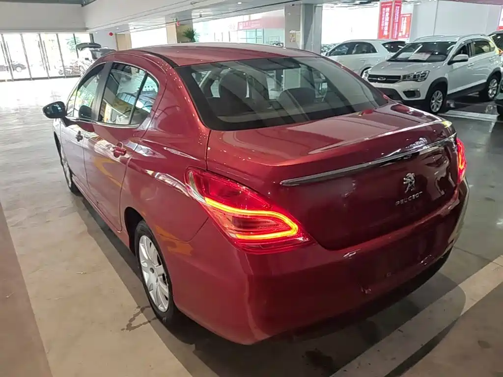 Peugeot 308 Pleasure Classic 1.6 L Auto Superior Style