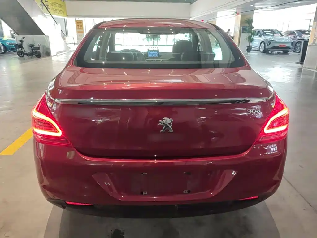 Peugeot 308 Pleasure Classic 1.6 L Auto Superior Style
