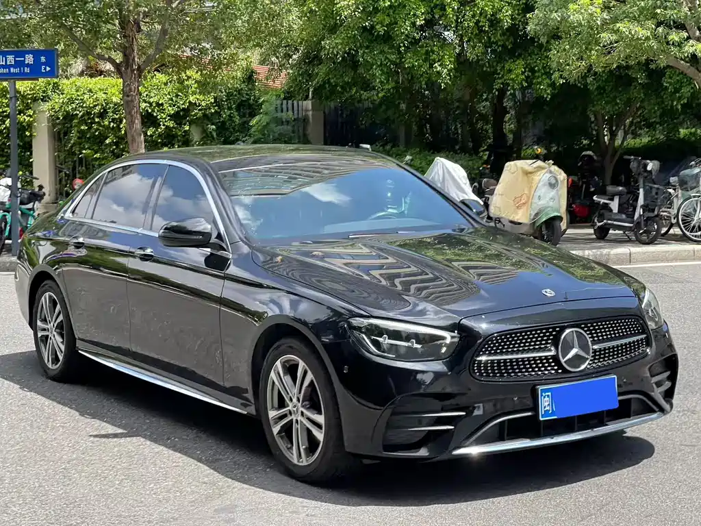 Mercedes-Benz E-Class Facelift E 260 L Sport