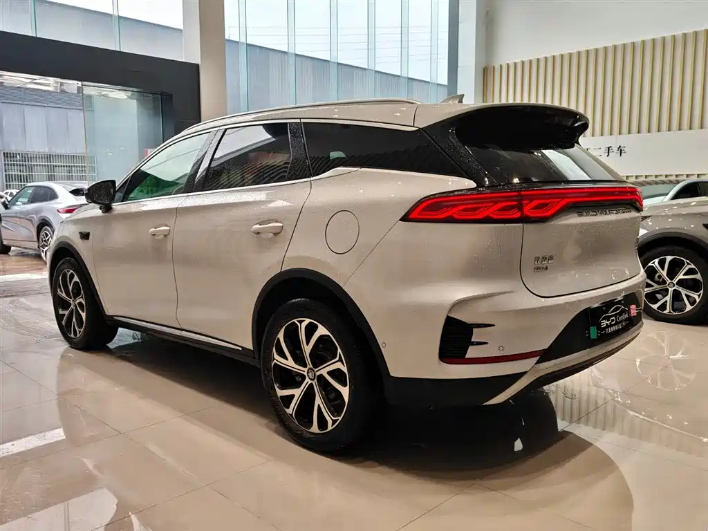 Tang NEV Smart Drive DM-i 115 KM Flagship