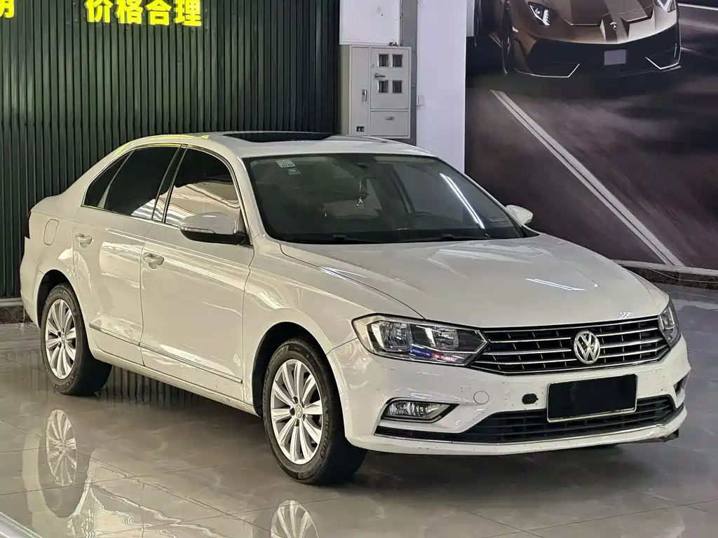 Bora 1.5 L Auto Comfort