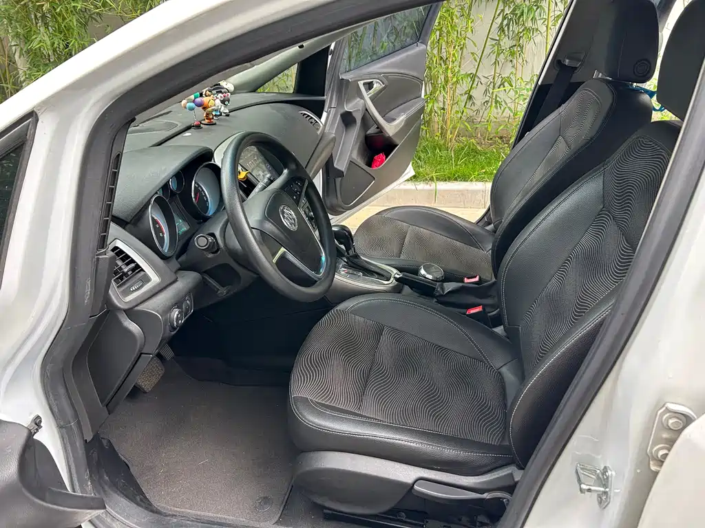 Excelle GT XT 1.6 L Auto Fashion