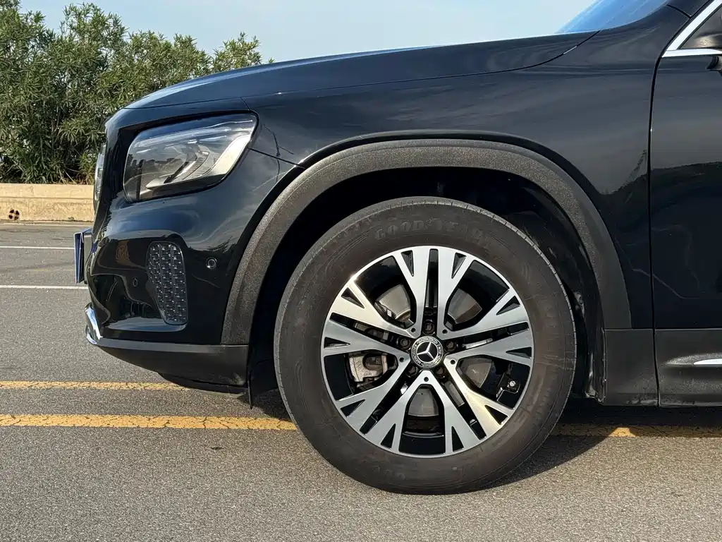 Mercedes-Benz GLB Facelift GLB 220 Dynamic