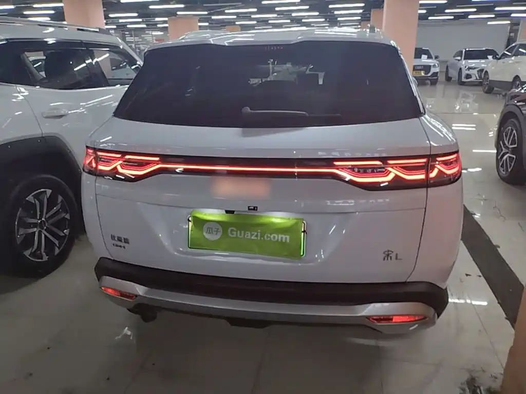 Song L DM-i 112 km Transcend