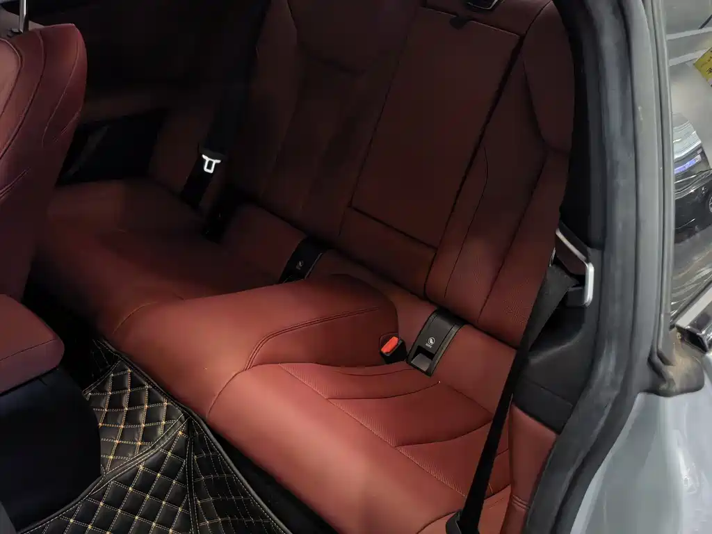 BMW 4 Series 425 i M Sport Night Package