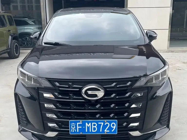 GAC Trumpchi M6 270 T DCT Luxury (7-seat)