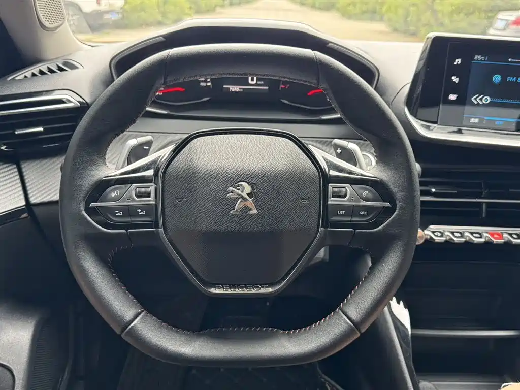 Peugeot 2008 2022 230 THP THE ONE