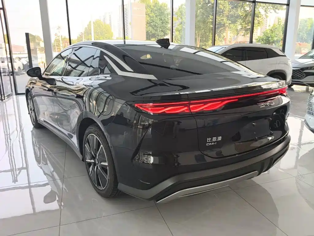Han L DM-i 200 KM Lidar Flagship