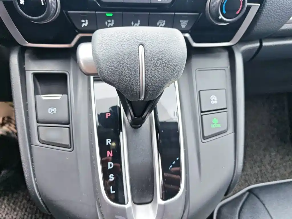 Honda CR-V 240 TURBO CVT 2 WD Urban