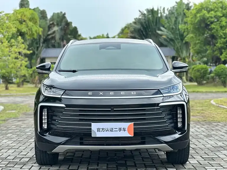 Exeed Lingyun 300 T 2 WD Stellar