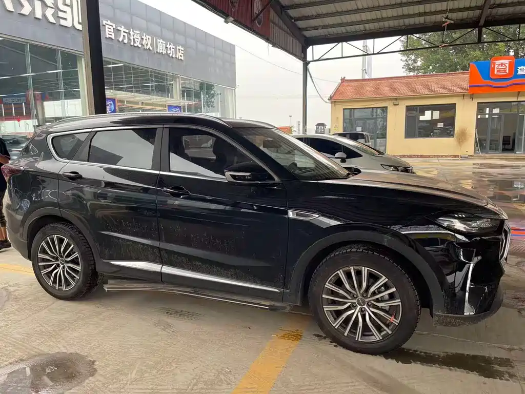 Jetour X70 PLUS 1.5 T DCT Brave PLUS 5-seat
