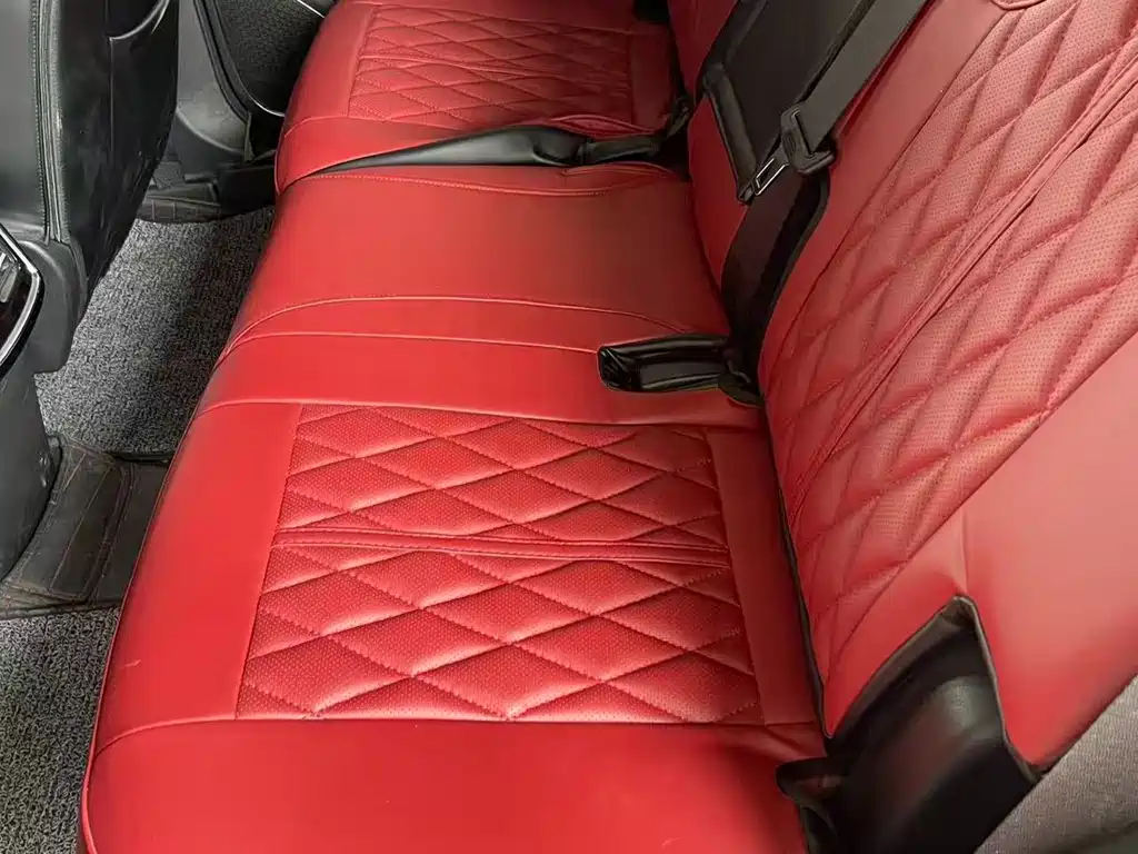 Jetour X70 PLUS 1.5 T DCT Brave PLUS 5-seat