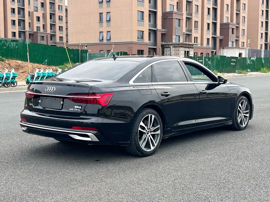 Audi A6 L 40 TFSI Luxury Dynamic