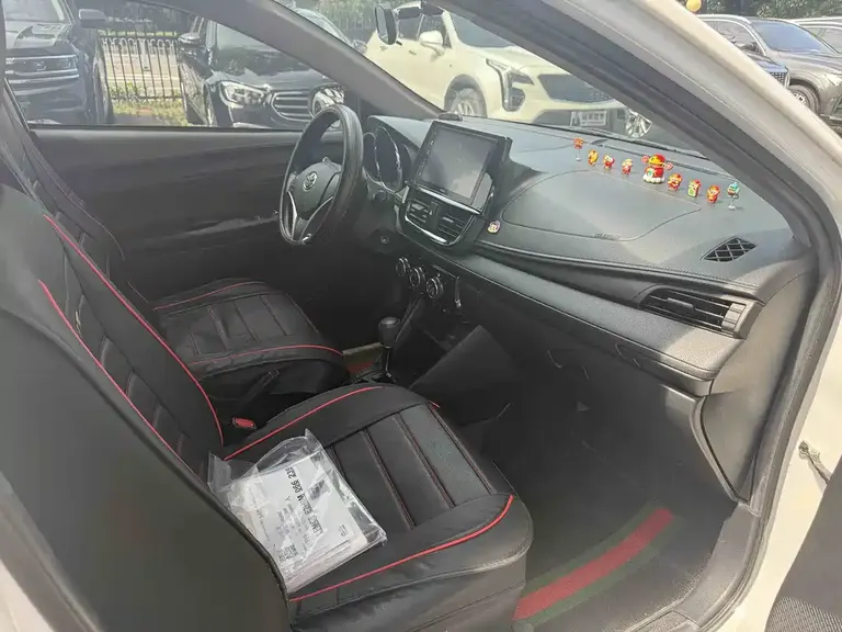 Toyota Vios FS 1.5 L CVT Sharp Speed