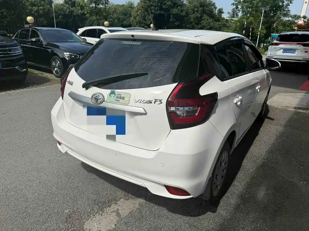 Vios FS 1.5 L CVT Sharp Speed