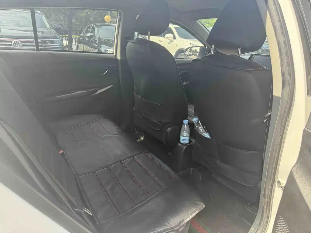 Vios FS 1.5 L CVT Sharp Speed