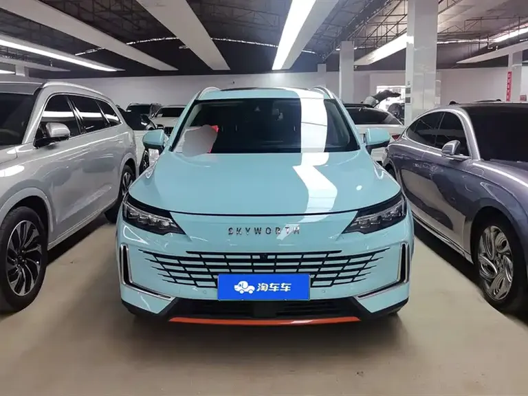 Skyworth Auto Skyworth HT-i 1.5 L PHEV 205 KM Smart Vision Plus