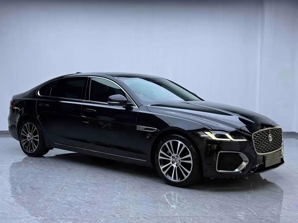 Jaguar XFL 2.0 T P250 2 WD Premium Luxury