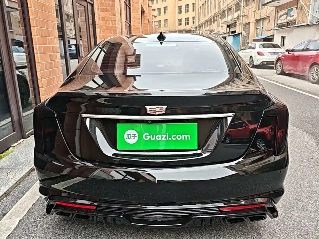 Cadillac CT5 28 T Luxury