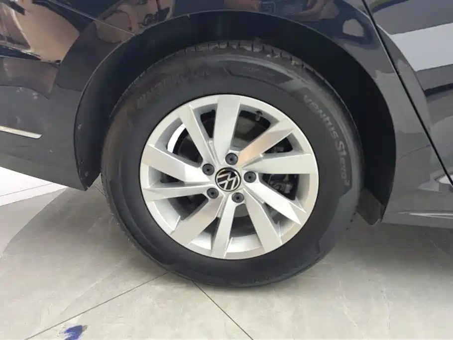 Passat 280 TSI Business