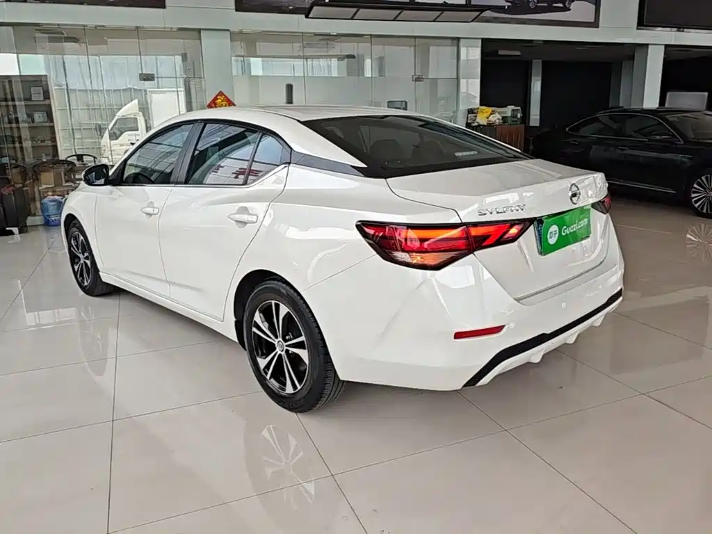 Sylphy 1.6 L XL CVT Joy