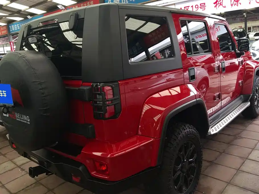 BAIC BJ40 2.0 T Auto 4 WD City Hunter Swordsman