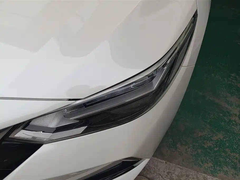 Sylphy 1.6 L XL CVT Joy