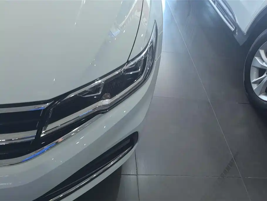 Bora 1.5 L Auto Comfort