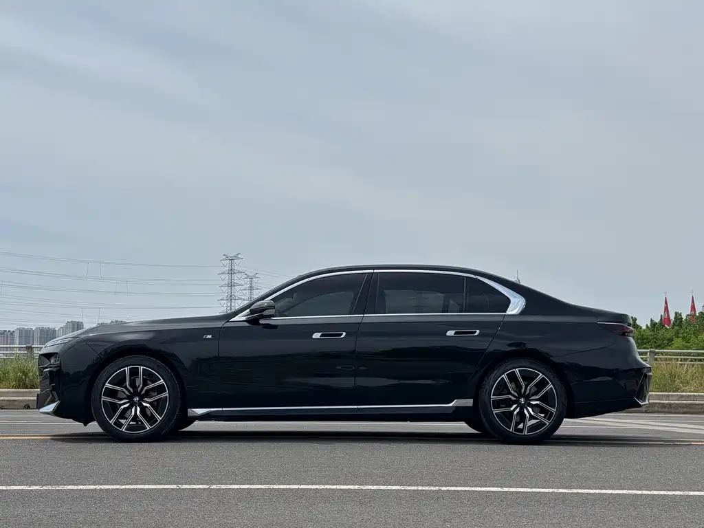 BMW 7 Series 735 Li M Sport Package