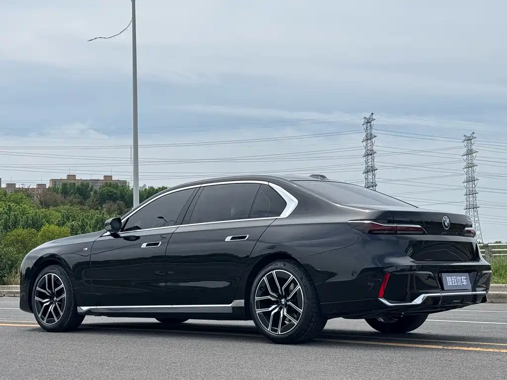 BMW 7 Series 735 Li M Sport Package