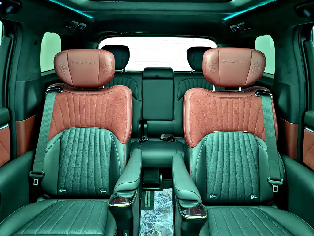 GAC Trumpchi M8 Grandmaster Series 400 T Flagship