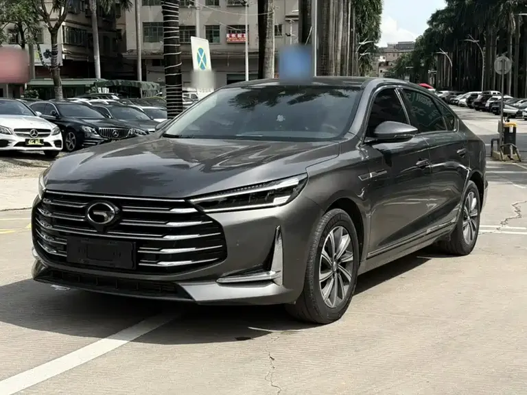 GAC Trumpchi GA8 390 T Distinguished