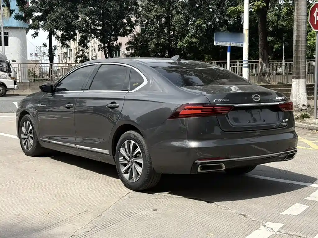 GAC Trumpchi GA8 390 T Distinguished