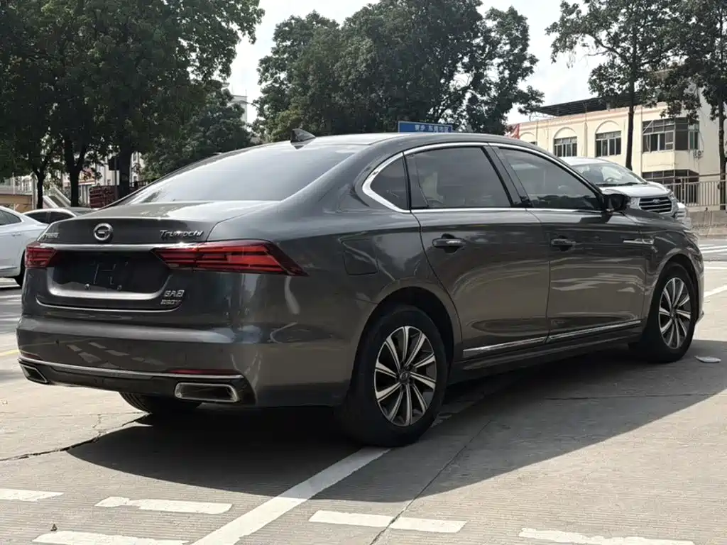 GAC Trumpchi GA8 390 T Distinguished