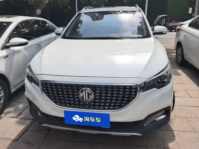 MG ZS 1.5 L Auto Luxury CN-V