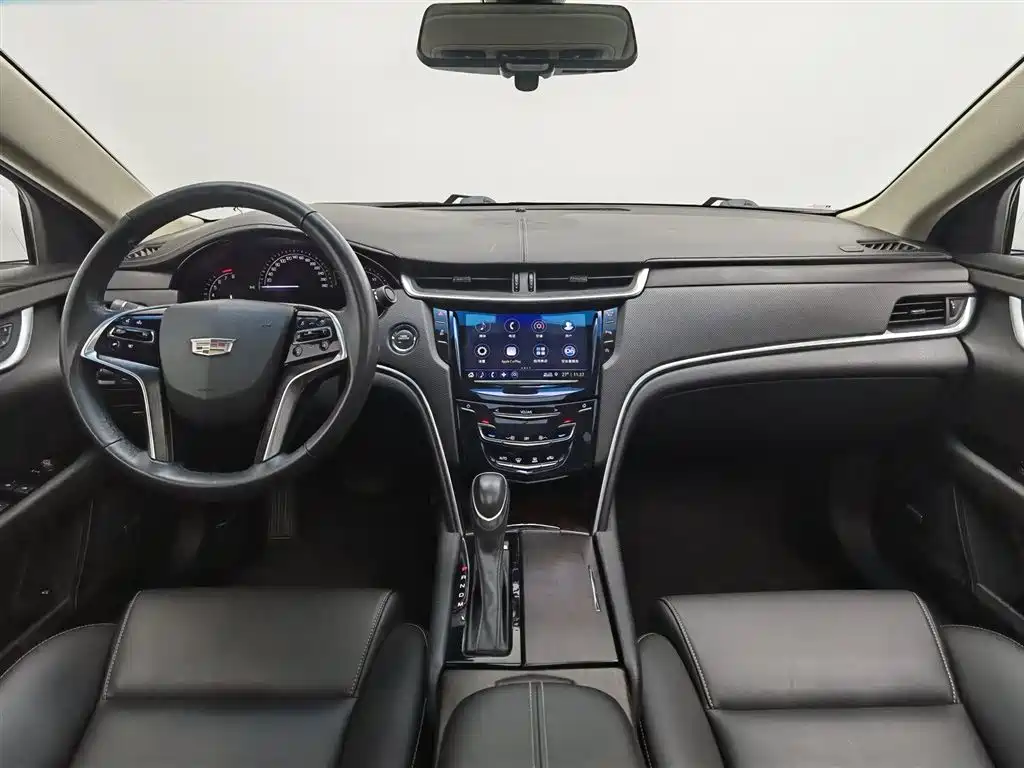 Cadillac XTS 28 T Tech