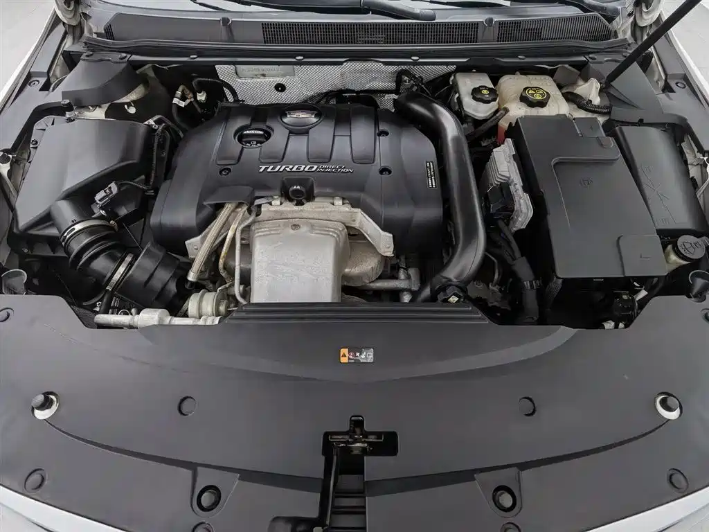 Cadillac XTS 28 T Tech