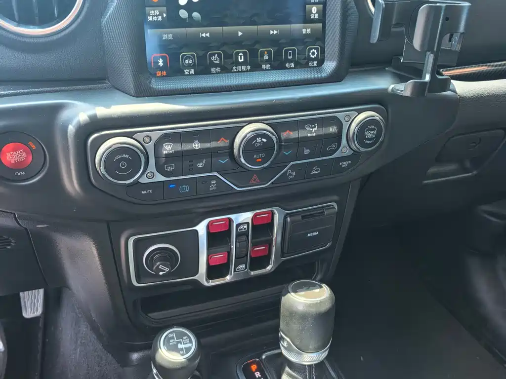 Wrangler NEV 牧马人新能源 2021款 2.0 T 撒哈拉美规版